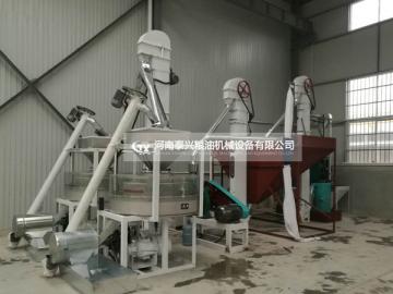 雙組石磨面粉機(jī)